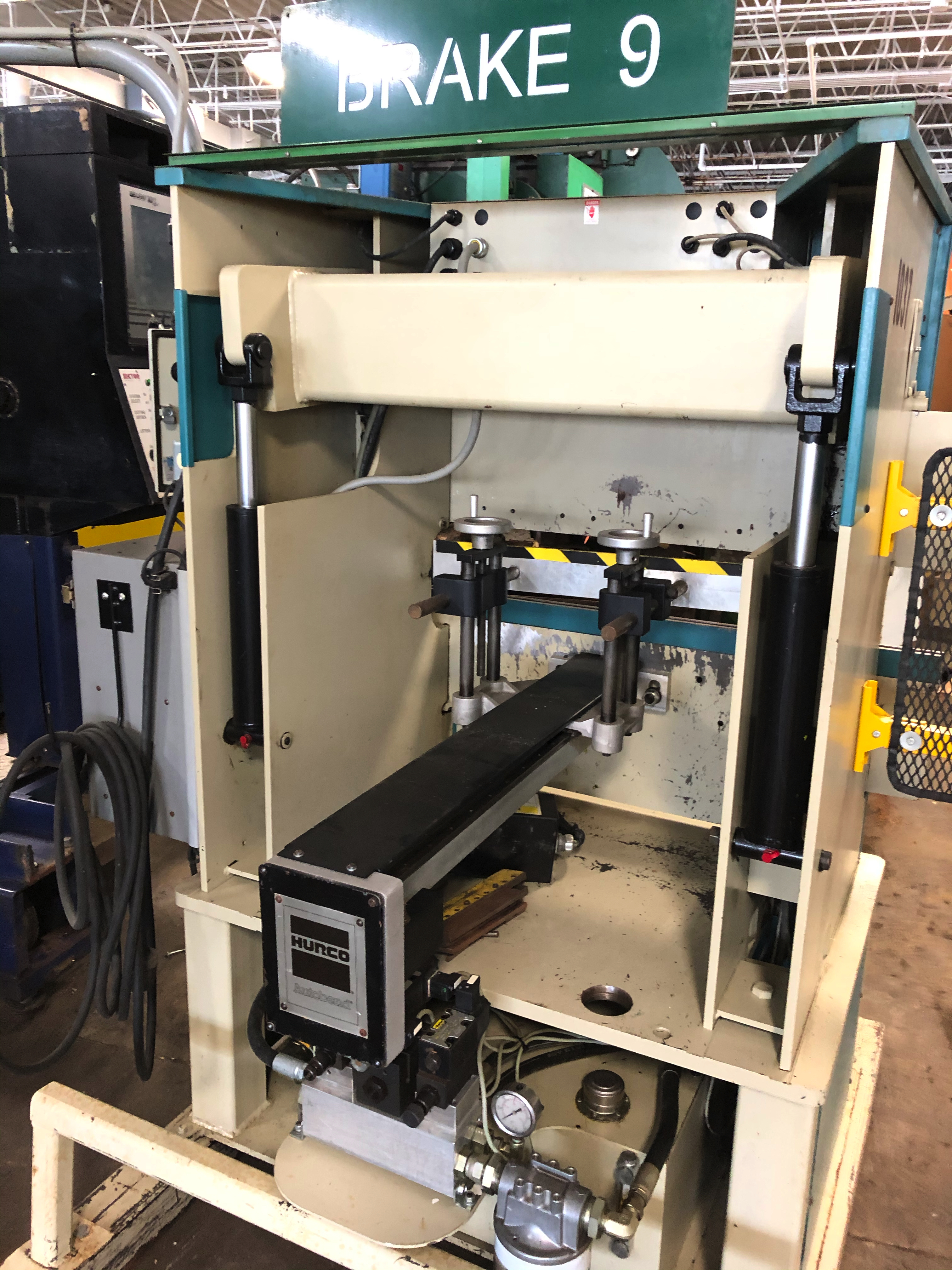 25 Ton X 4' 1997 Premier Model 425-2 CNC Hydraulic Press Brake